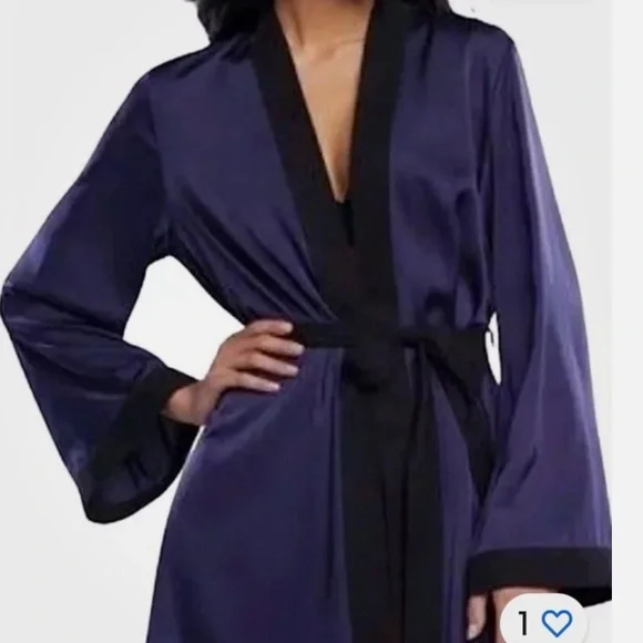 Savage X Fenty Midnight Blue Robe - Picture 6 of 15